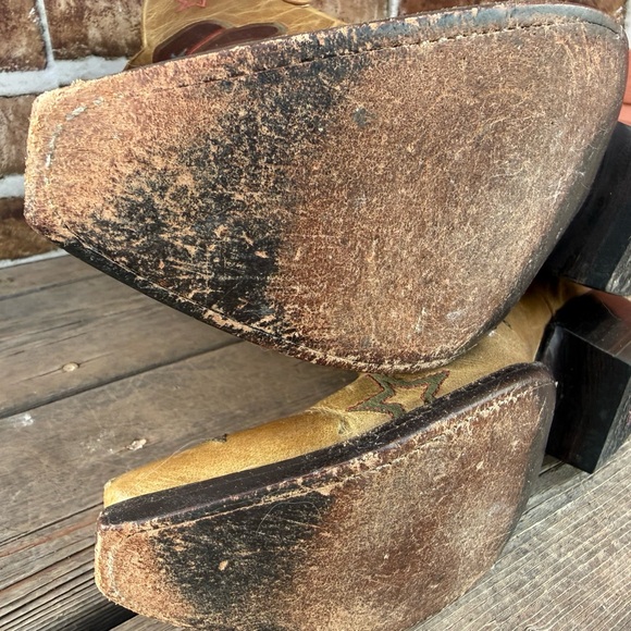 Old Gringo Tan Star and Hat Embroidered Boots - Picture 5 of 8